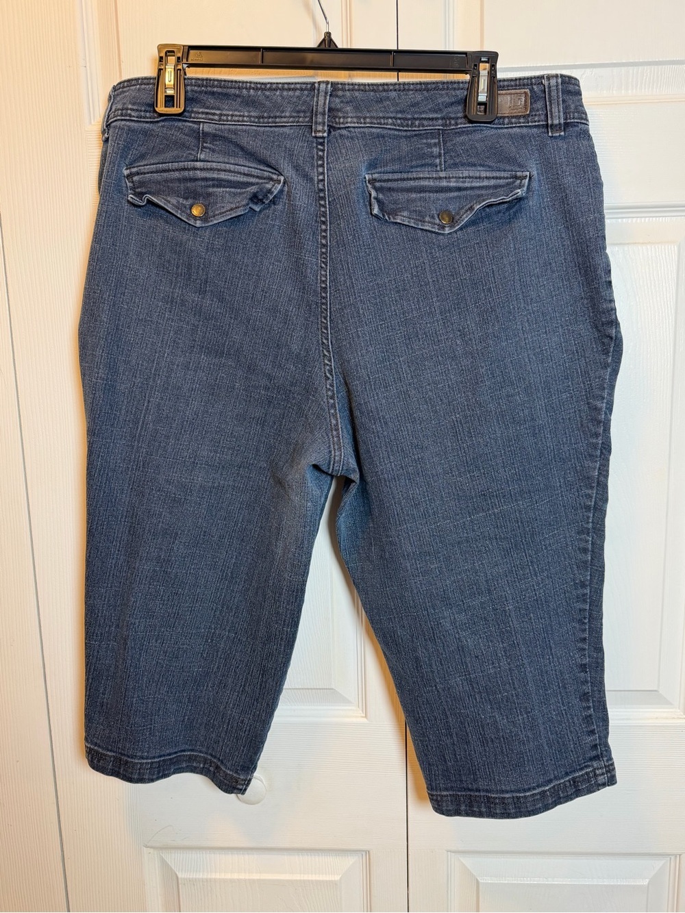 Liz Claiborne Slim Power Crop Jeans 22W Blue Stretch Plus Size Denim - Picture 6 of 8